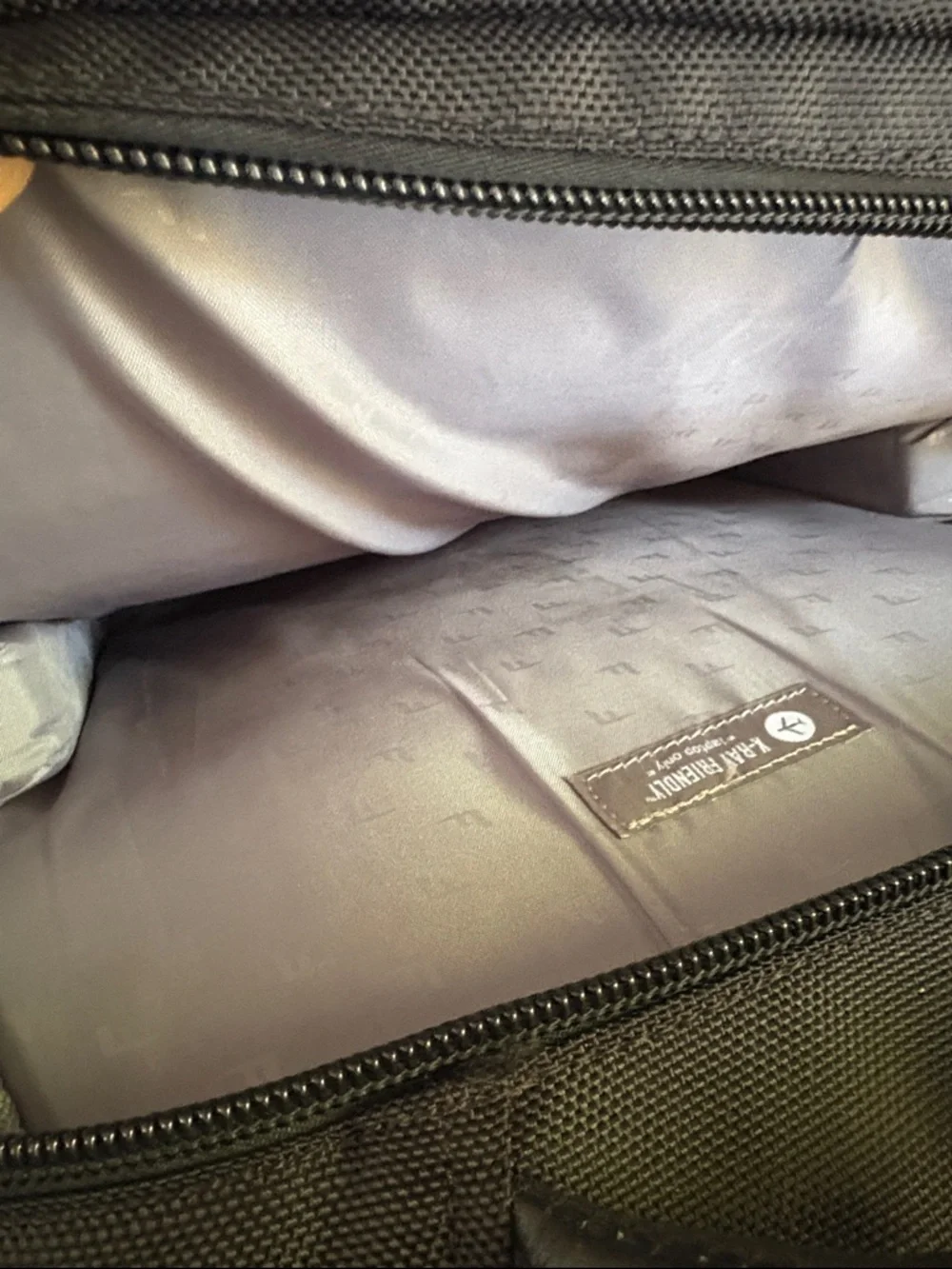 Brenthaven Black Nylon Clamshell X-ray Friendly Laptop Travel Bag
